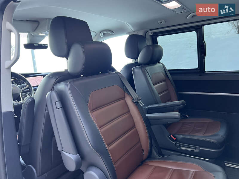 Минивэн Volkswagen Multivan 2020 в Киеве