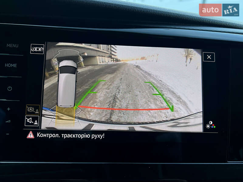 Минивэн Volkswagen Multivan 2020 в Киеве