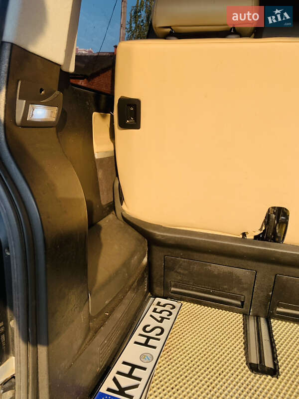 Минивэн Volkswagen Multivan 2016 в Киеве фото 30 Минивэн Volkswagen Multivan 2016 в Киеве