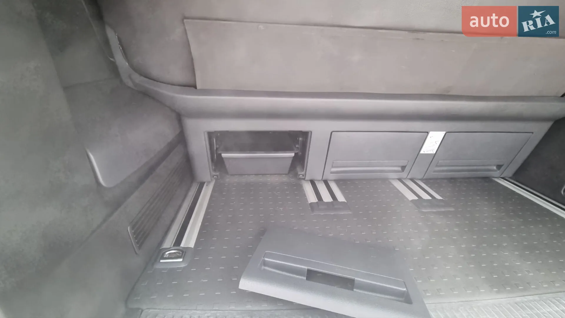 2013 Volkswagen Multivan - мініатюра 37