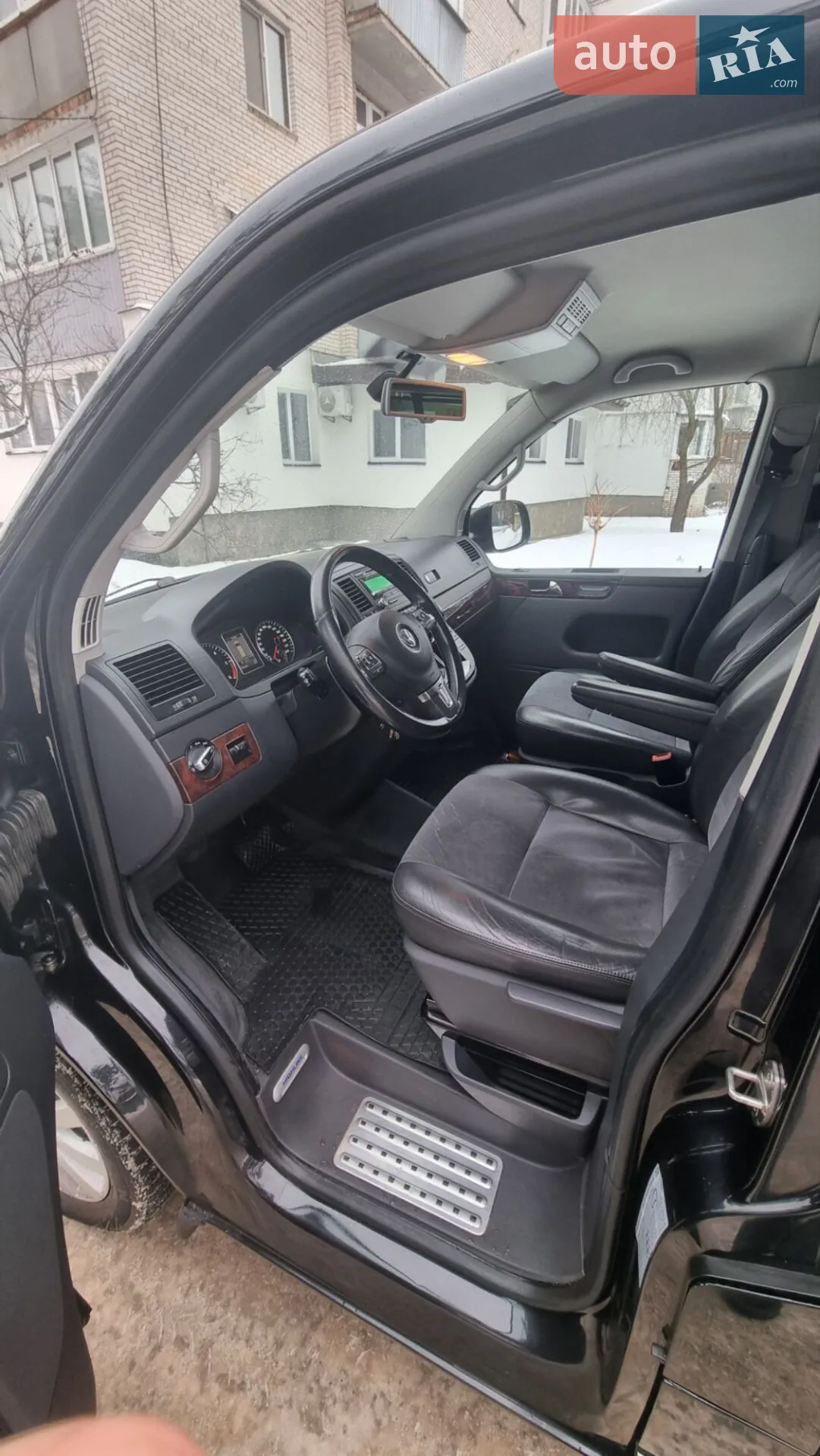 2013 Volkswagen Multivan - мініатюра 32