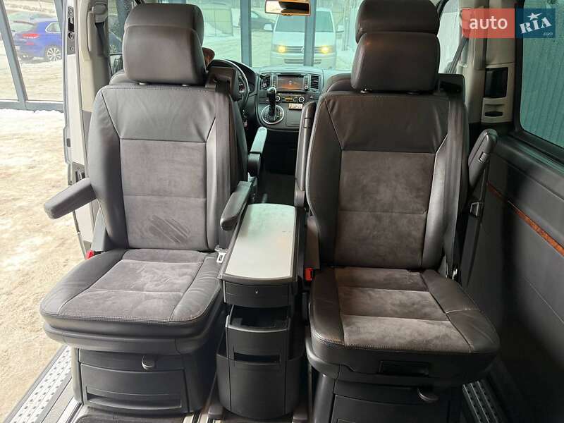 Минивэн Volkswagen Multivan 2011 в Киеве фото 27 Минивэн Volkswagen Multivan 2011 в Киеве