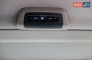 Минивэн Volkswagen Multivan 2024 в Львове фото 37 Минивэн Volkswagen Multivan 2024 в Львове