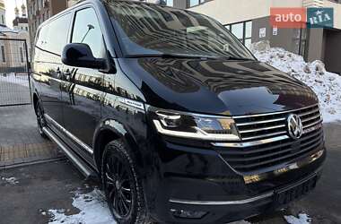 Минивэн Volkswagen Multivan 2021 в Киеве