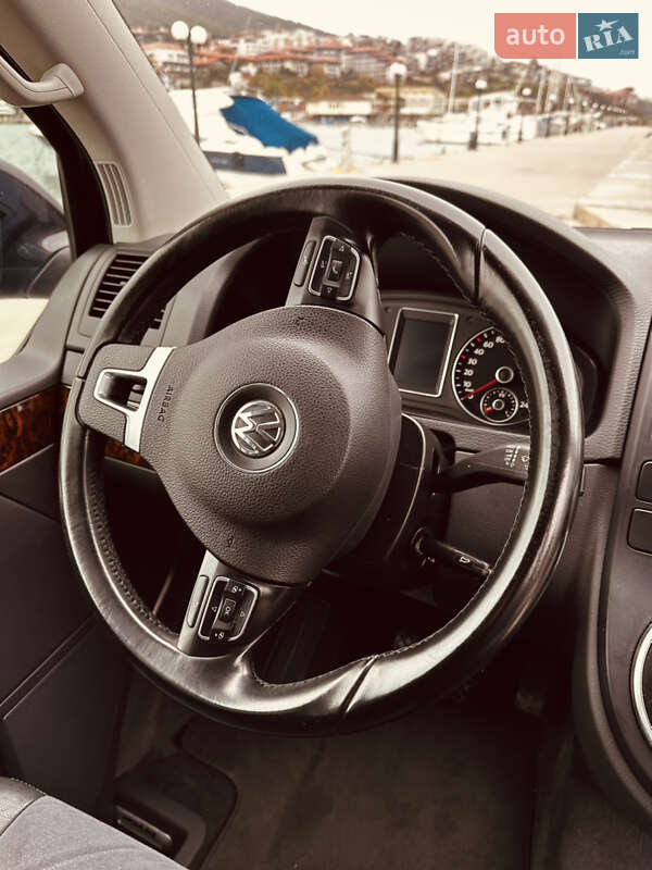 Минивэн Volkswagen Multivan 2014 в Одессе
