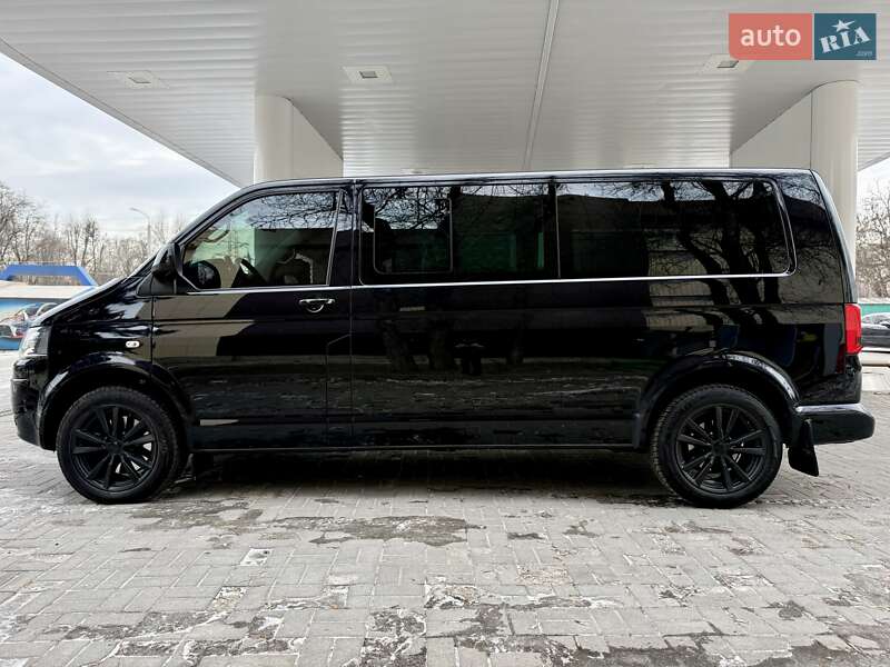 Минивэн Volkswagen Multivan 2015 в Днепре
