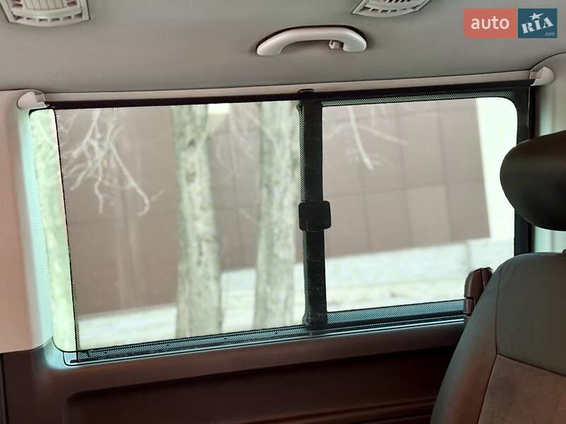 Минивэн Volkswagen Multivan 2015 в Днепре