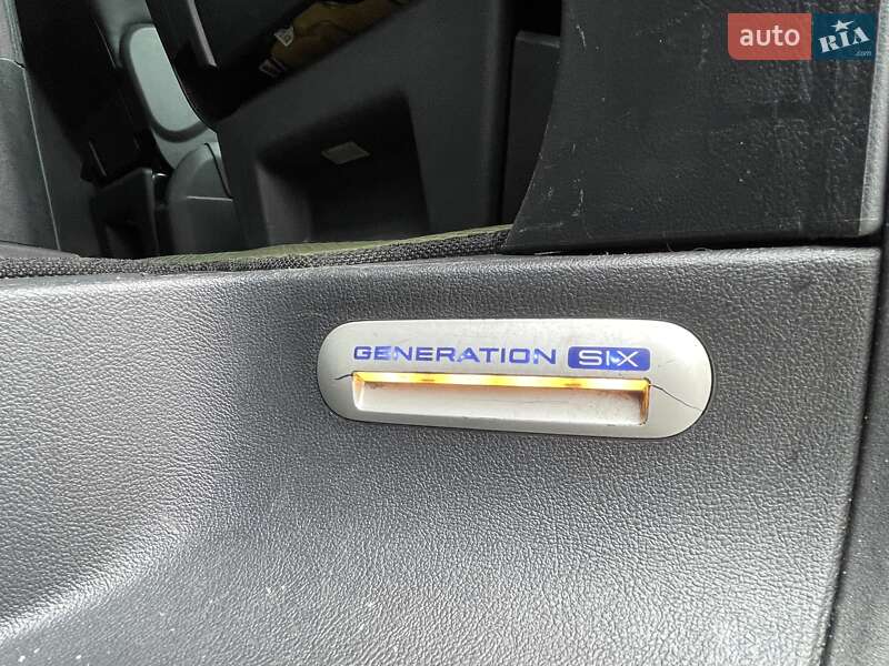 Минивэн Volkswagen Multivan 2018 в Киеве фото 35 Минивэн Volkswagen Multivan 2018 в Киеве