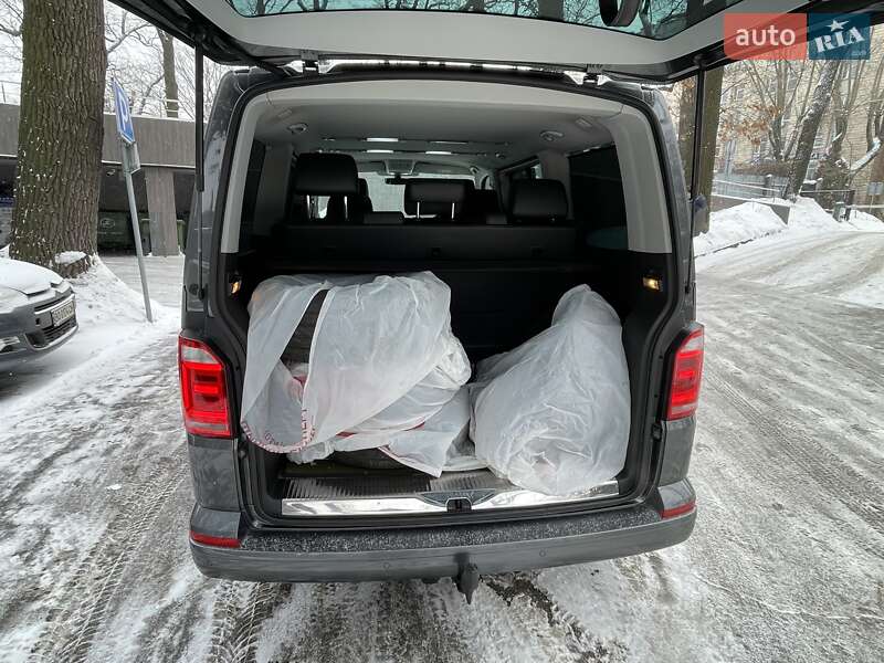 Минивэн Volkswagen Multivan 2018 в Киеве фото 40 Минивэн Volkswagen Multivan 2018 в Киеве