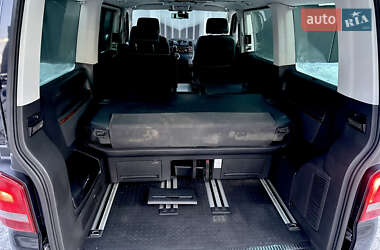 Минивэн Volkswagen Multivan 2011 в Киеве
