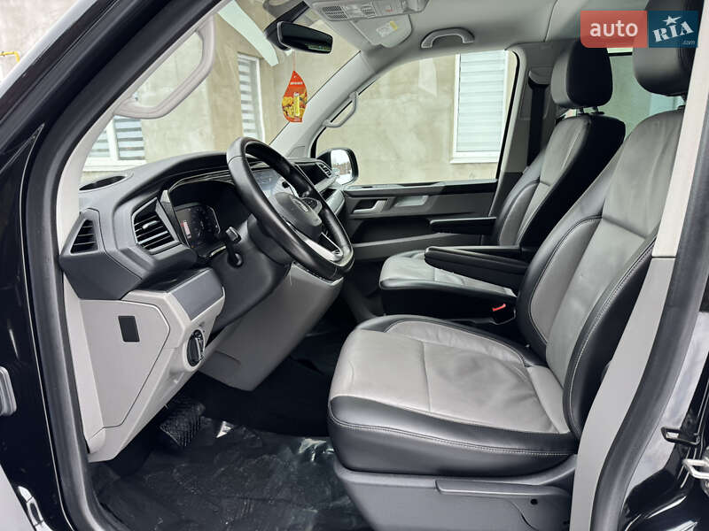 Минивэн Volkswagen Multivan 2020 в Луцке