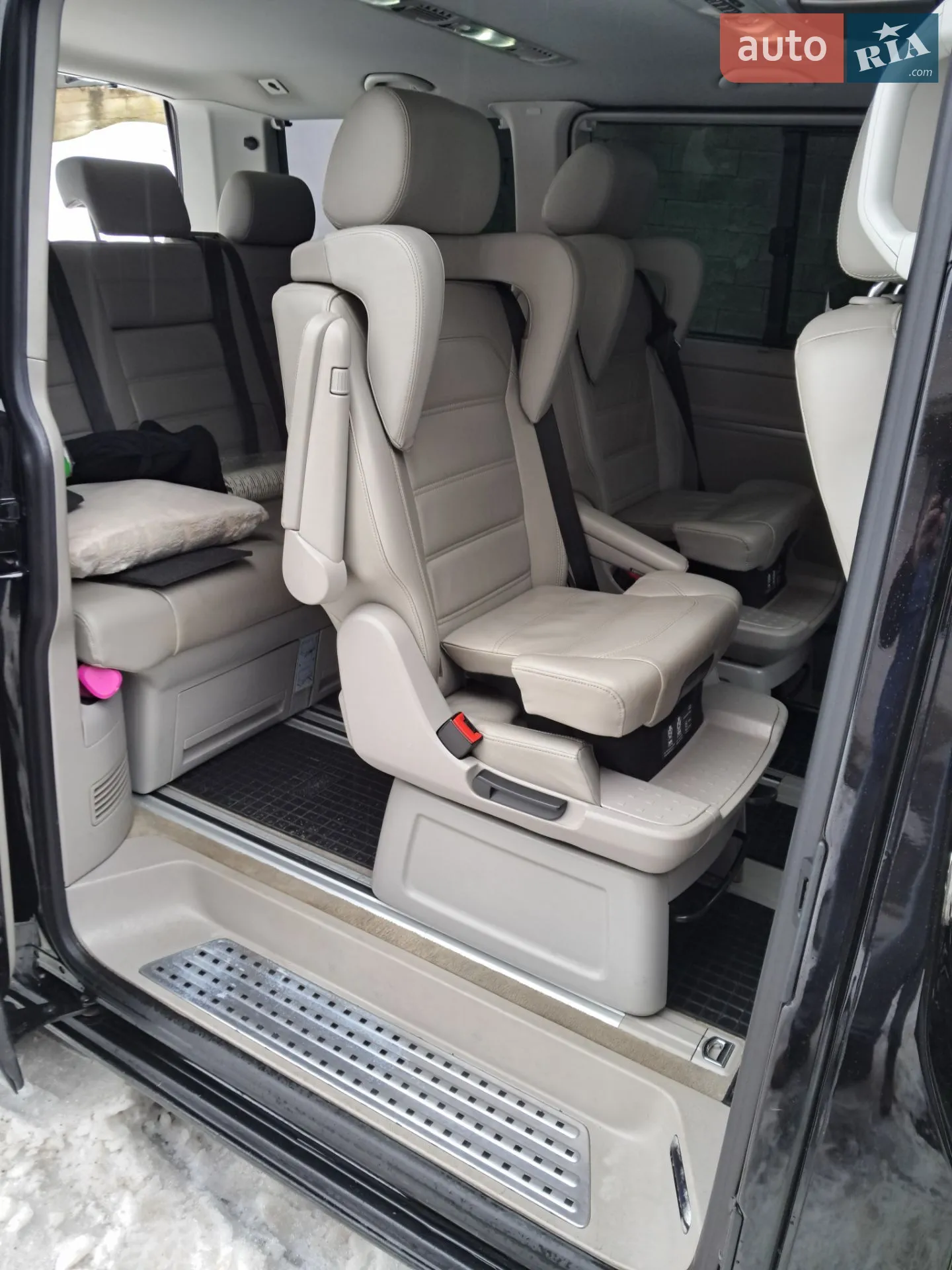 2016 Volkswagen Multivan - мініатюра 16