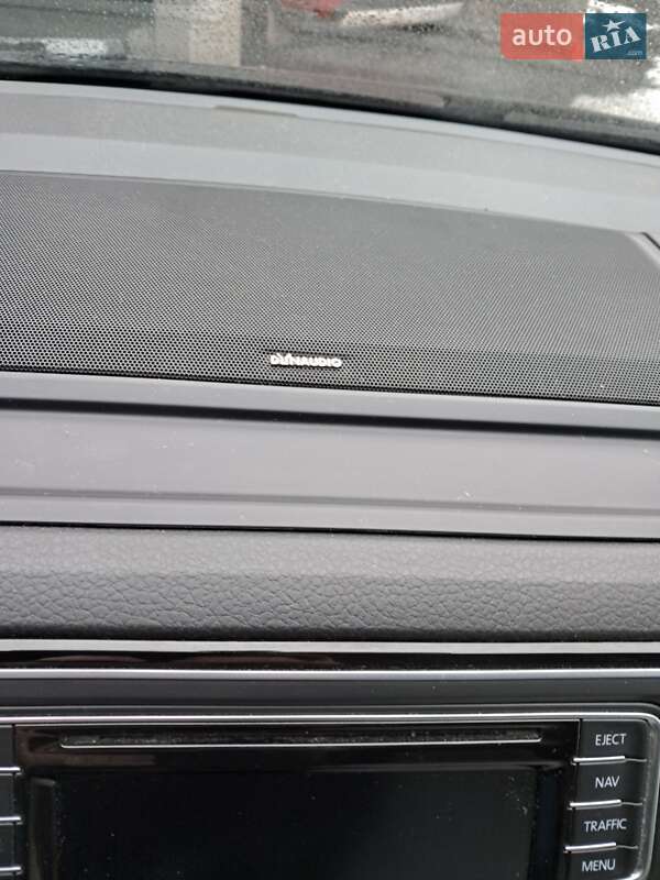 Минивэн Volkswagen Multivan 2016 в Хусте фото 20 Минивэн Volkswagen Multivan 2016 в Хусте