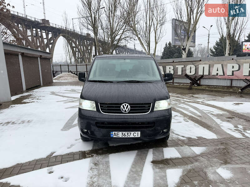 Минивэн Volkswagen Multivan 2008 в Днепре