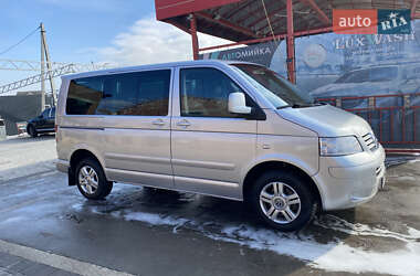 Минивэн Volkswagen Multivan 2006 в Львове