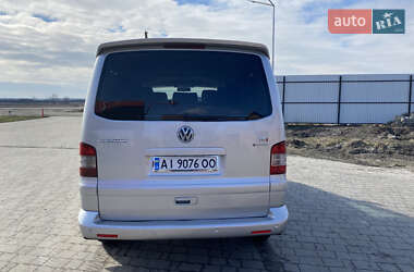 Минивэн Volkswagen Multivan 2006 в Львове