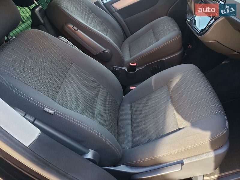 Минивэн Volkswagen Multivan 2017 в Луцке фото 61 Минивэн Volkswagen Multivan 2017 в Луцке