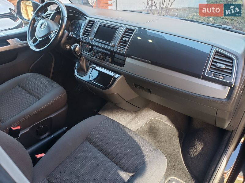 Минивэн Volkswagen Multivan 2017 в Луцке фото 63 Минивэн Volkswagen Multivan 2017 в Луцке