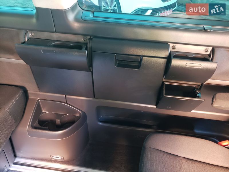 Минивэн Volkswagen Multivan 2017 в Луцке фото 81 Минивэн Volkswagen Multivan 2017 в Луцке