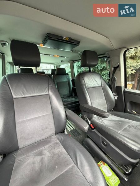 Мінівен Volkswagen Multivan 2015 в Києві