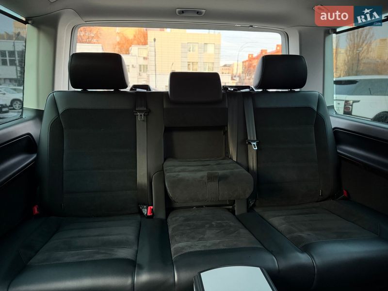 Минивэн Volkswagen Multivan 2019 в Киеве