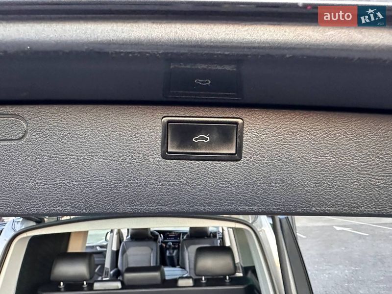 Минивэн Volkswagen Multivan 2020 в Ровно