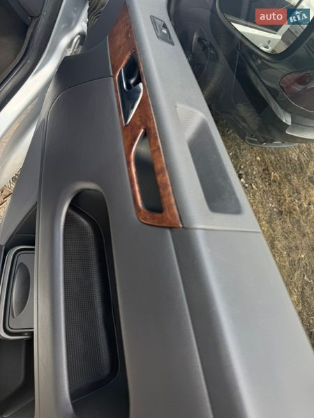 Минивэн Volkswagen Multivan 2011 в Кропивницком