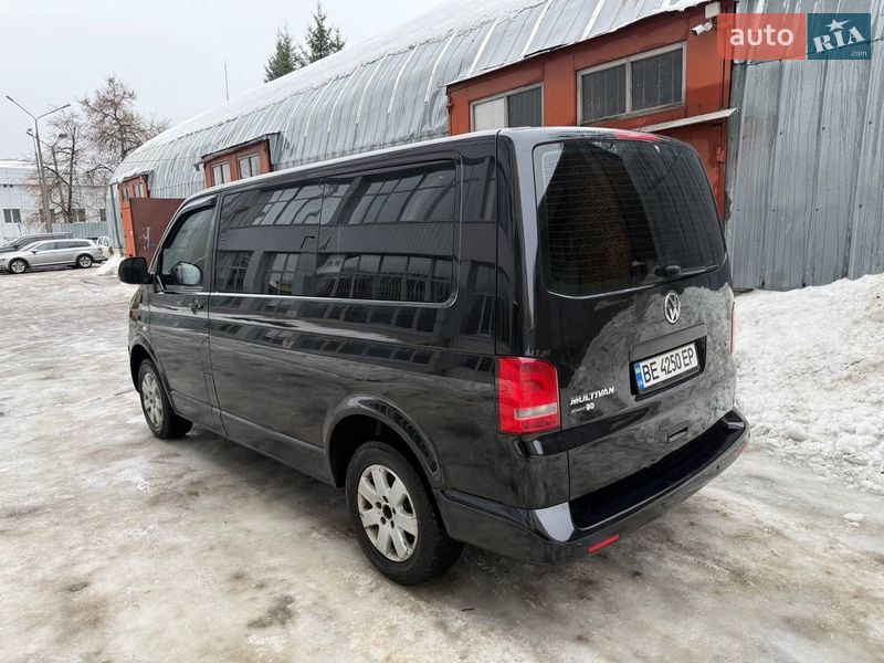 Минивэн Volkswagen Multivan 2012 в Киеве