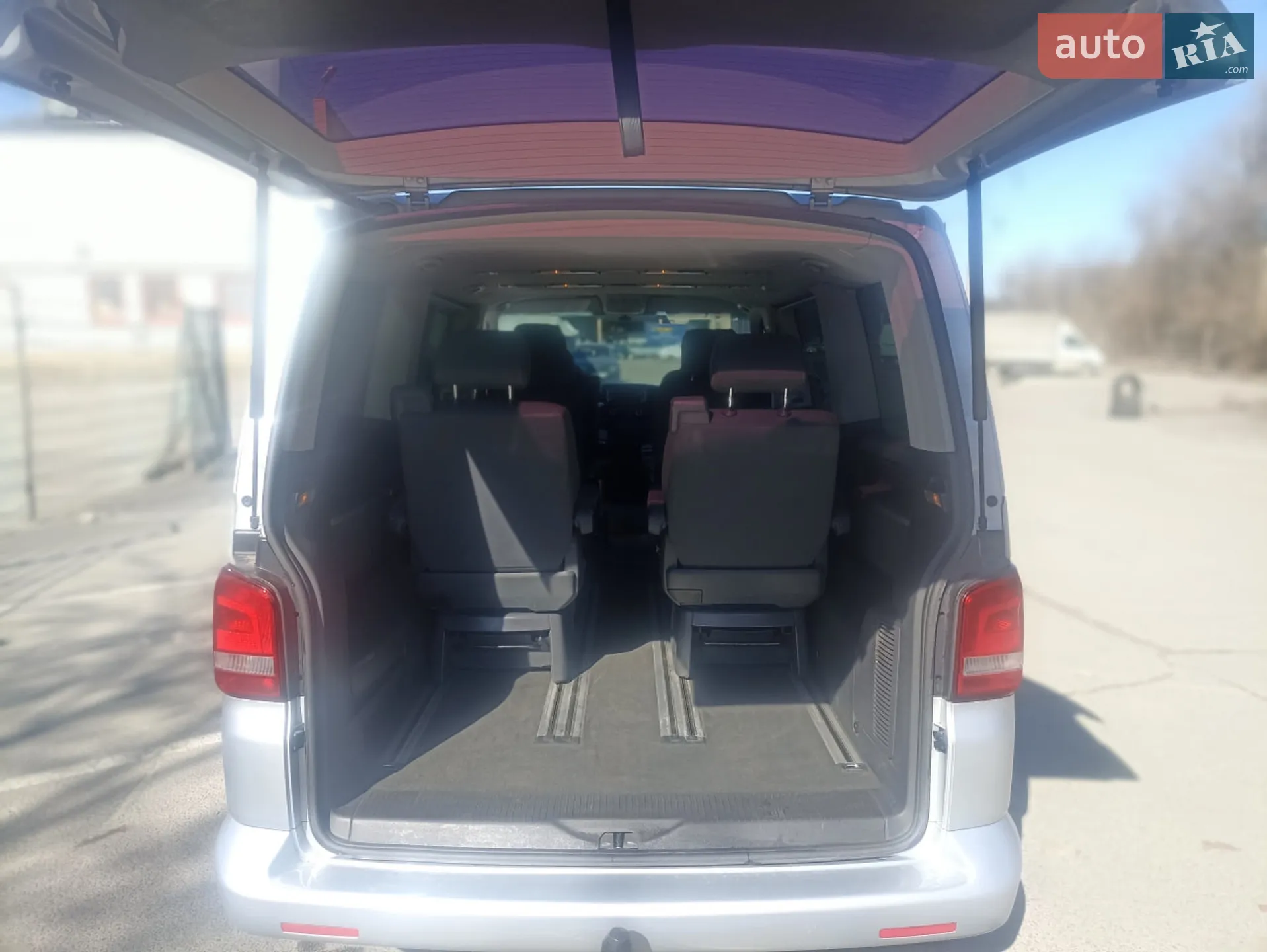 2010 Volkswagen Multivan - мініатюра 63