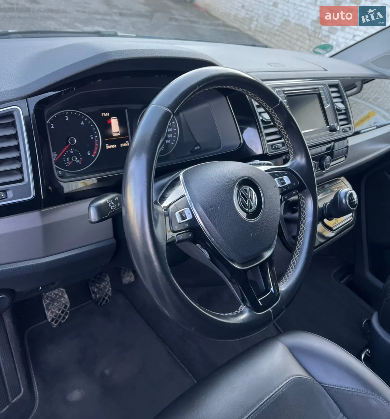 2017 Volkswagen Multivan - мініатюра 12