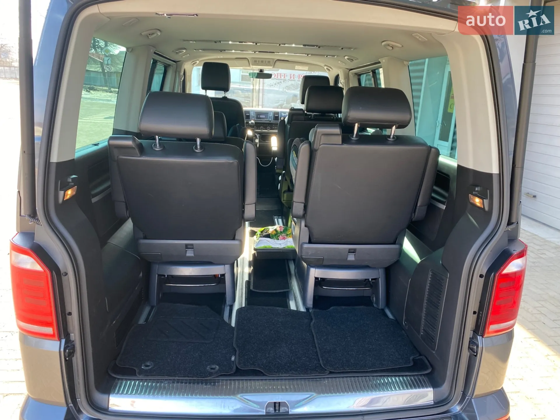 2016 Volkswagen Multivan - мініатюра 18