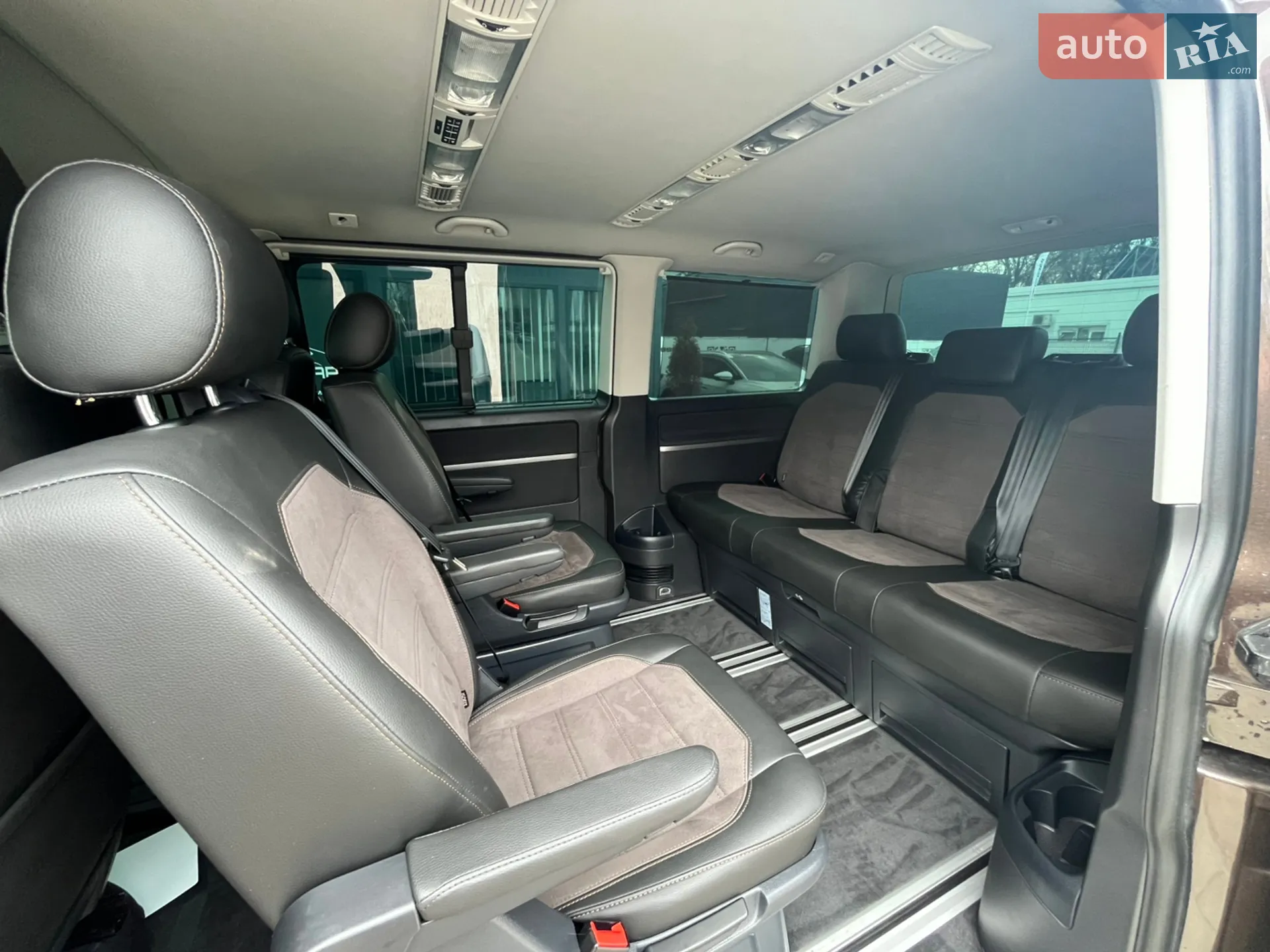 2017 Volkswagen Multivan - мініатюра 20