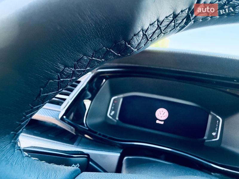 Минивэн Volkswagen Multivan 2020 в Одессе