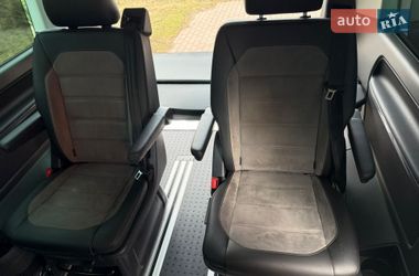 Минивэн Volkswagen Multivan 2023 в Киеве