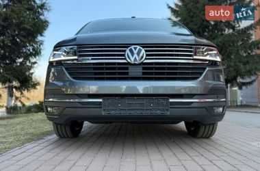 Минивэн Volkswagen Multivan 2023 в Киеве