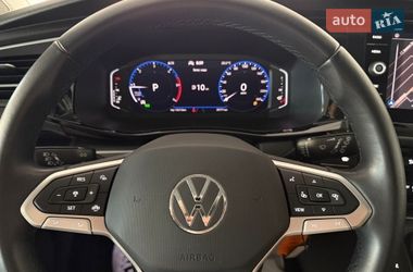 Минивэн Volkswagen Multivan 2023 в Киеве
