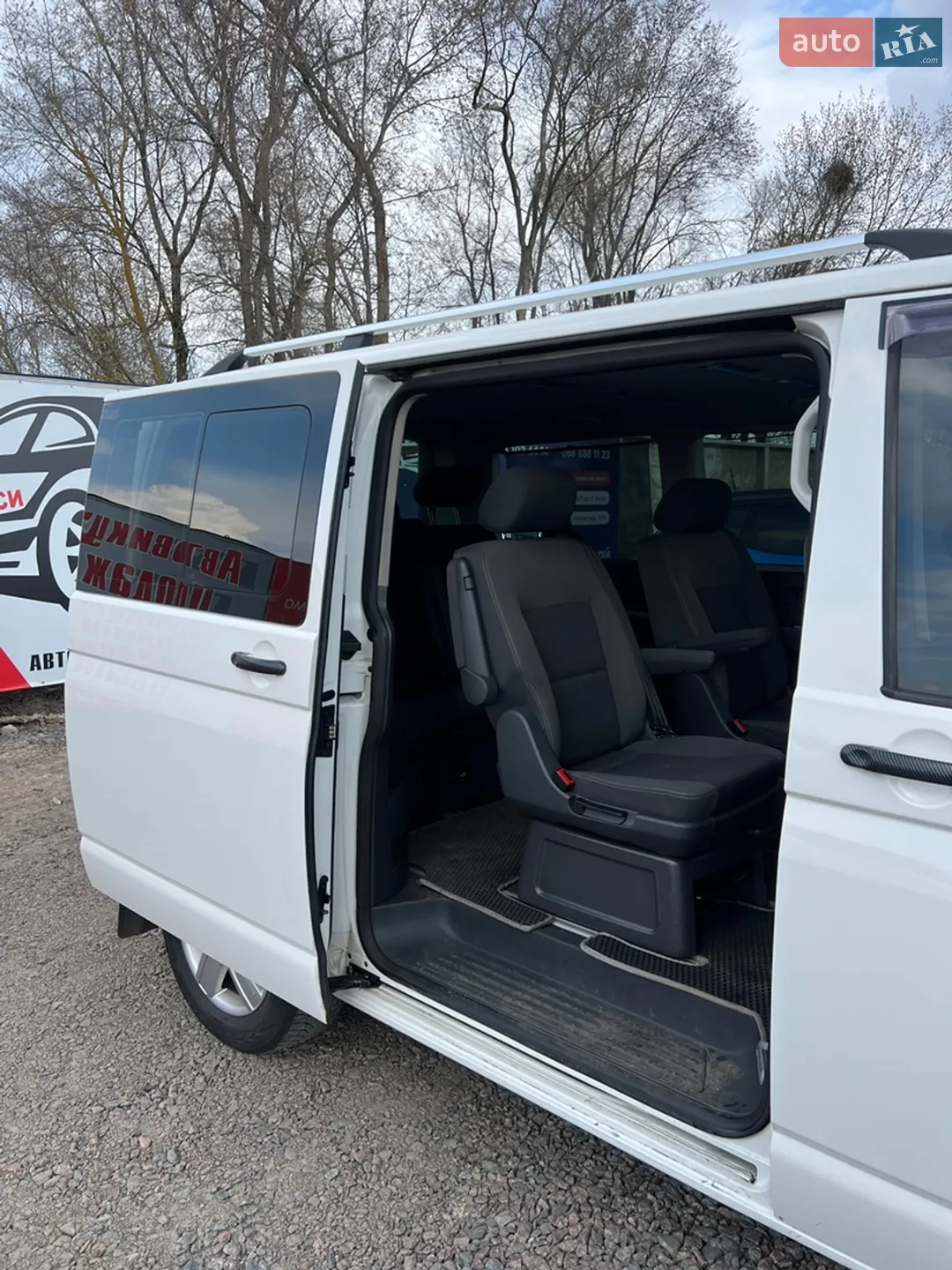 2010 Volkswagen Multivan - мініатюра 16