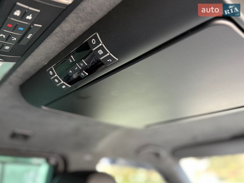 Мінівен Volkswagen Multivan 2017 в Дніпрі