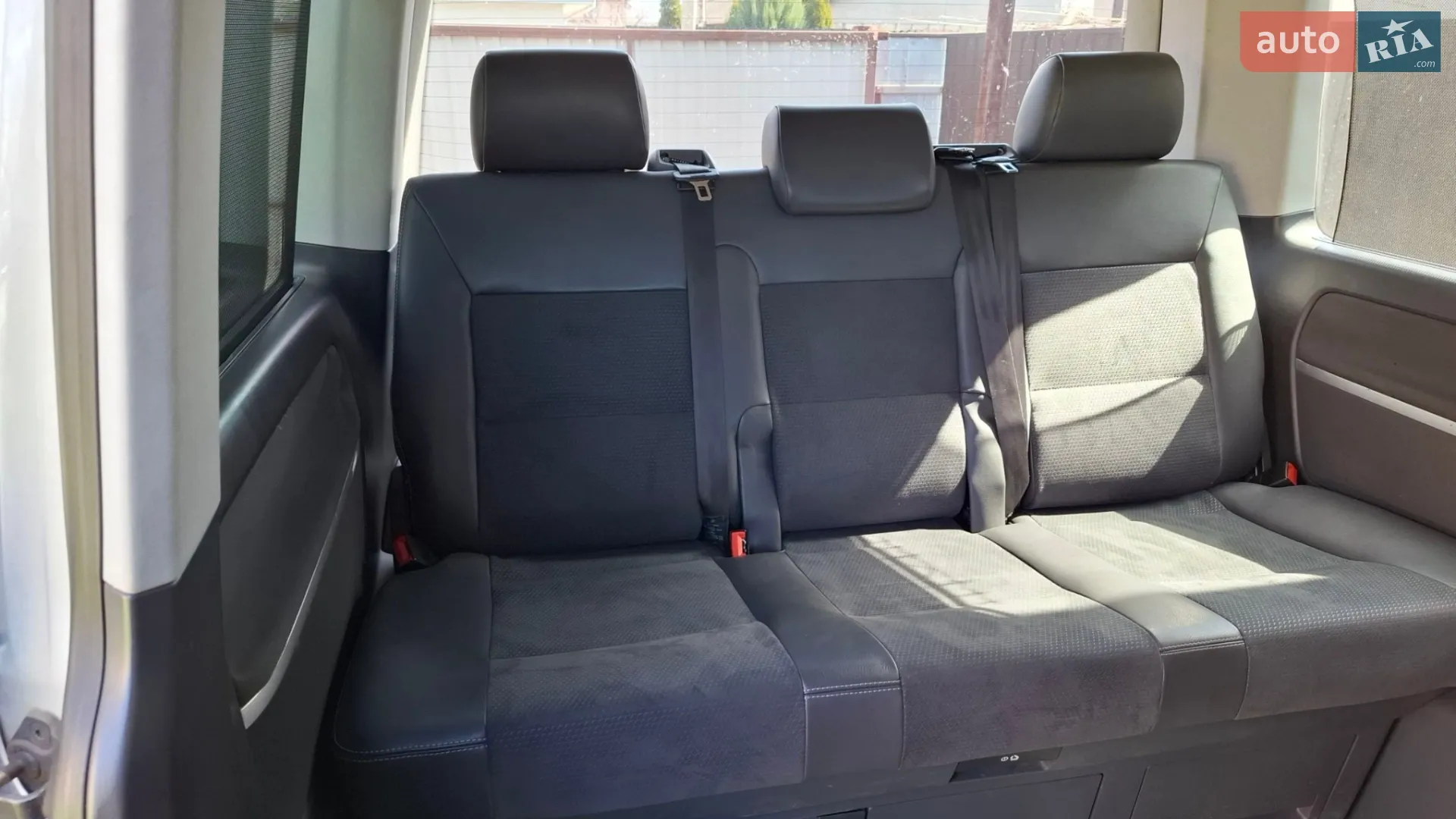 2011 Volkswagen Multivan - мініатюра 22