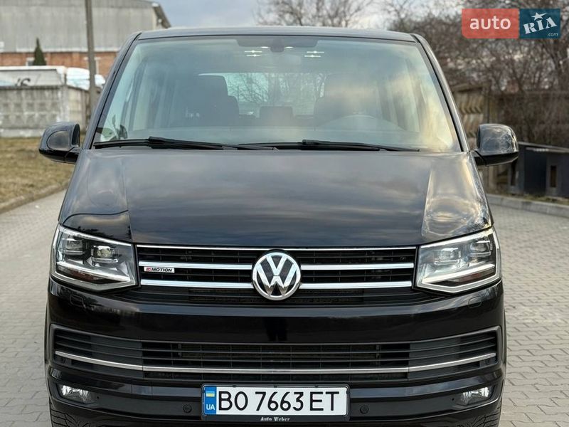 Мінівен Volkswagen Multivan 2016 в Луцьку