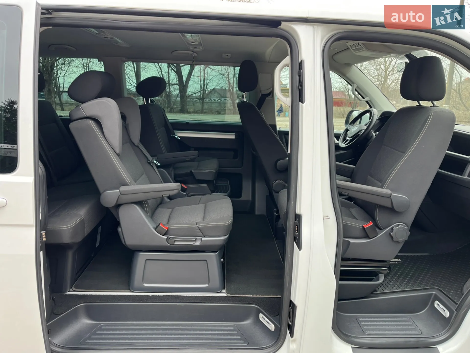 2017 Volkswagen Multivan - мініатюра 51