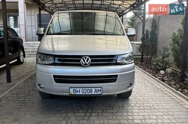 Минивэн Volkswagen Multivan 2015 в Одессе