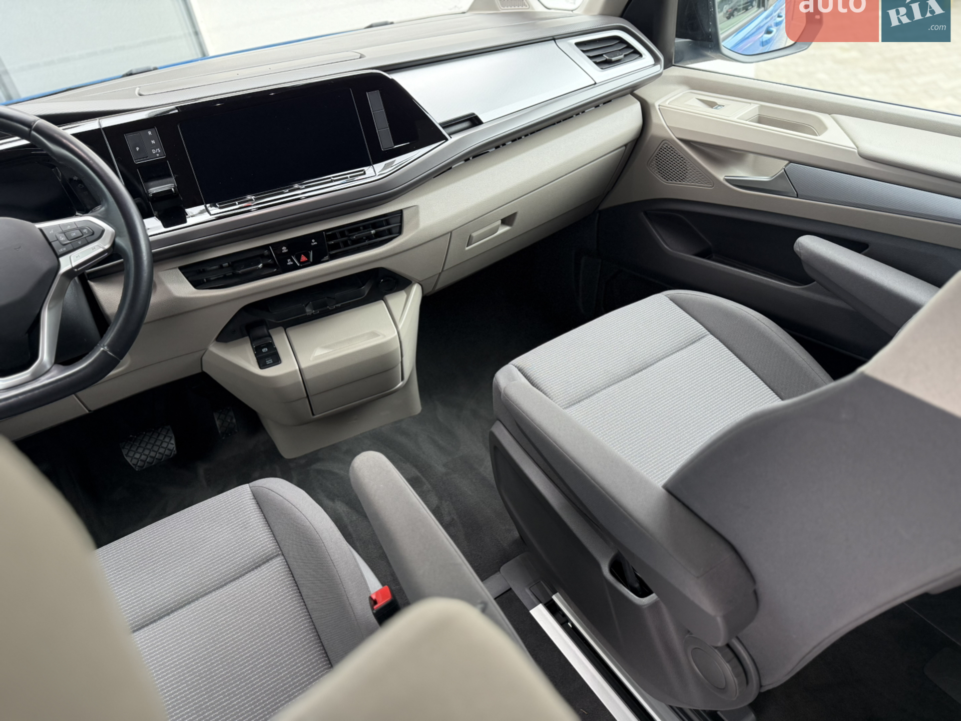 2022 Volkswagen Multivan - мініатюра 25