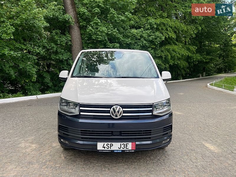 Мінівен Volkswagen Multivan 2017 в Чернівцях фото 35 Мінівен Volkswagen Multivan 2017 в Чернівцях