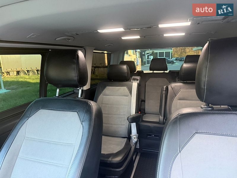 Минивэн Volkswagen Multivan 2021 в Львове