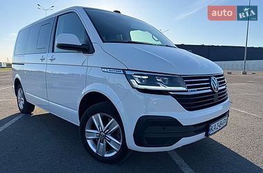 Минивэн Volkswagen Multivan 2021 в Львове