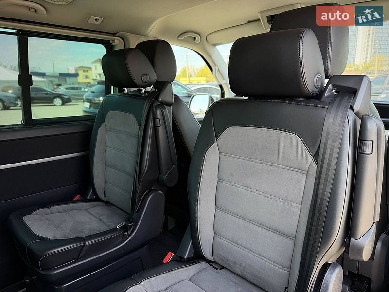 Минивэн Volkswagen Multivan 2019 в Киеве фото 67 Минивэн Volkswagen Multivan 2019 в Киеве