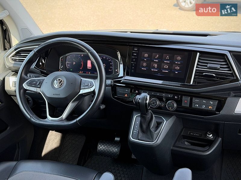 Минивэн Volkswagen Multivan 2019 в Киеве фото 75 Минивэн Volkswagen Multivan 2019 в Киеве