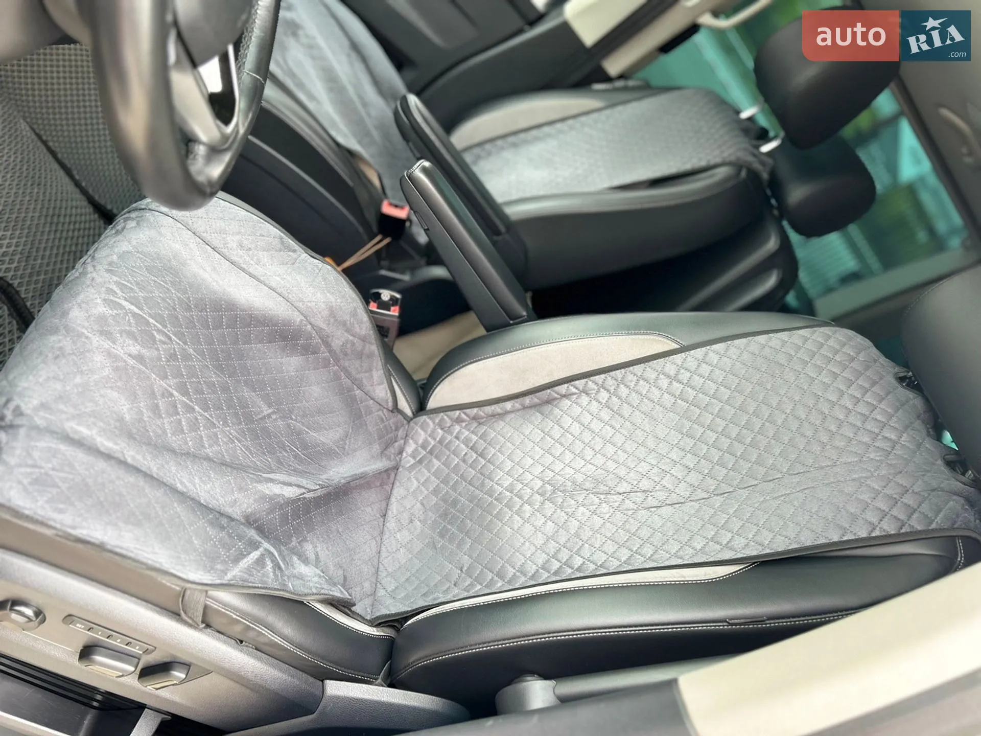 2020 Volkswagen Multivan - мініатюра 24