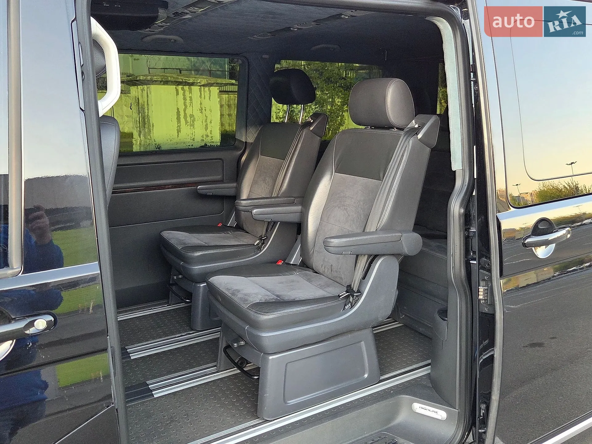 2012 Volkswagen Multivan - мініатюра 31